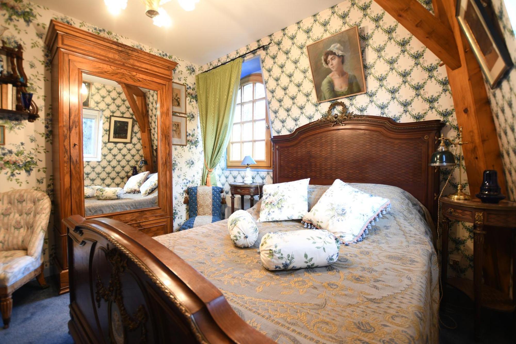 Le Val Clos, Appartement Dans Une Maison De Maitre 19E Tanlay Exteriör bild