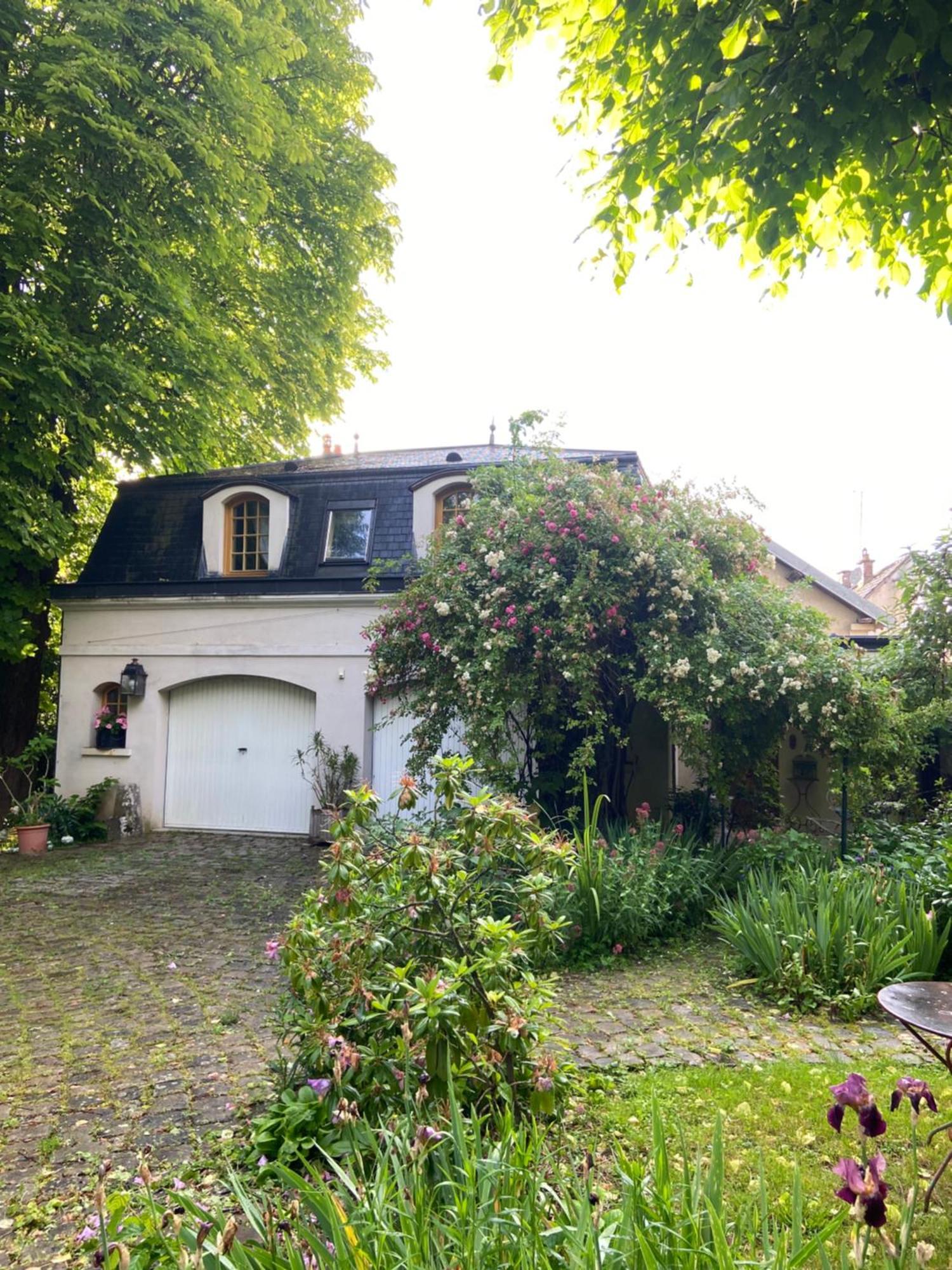Le Val Clos, Appartement Dans Une Maison De Maitre 19E Tanlay Exteriör bild